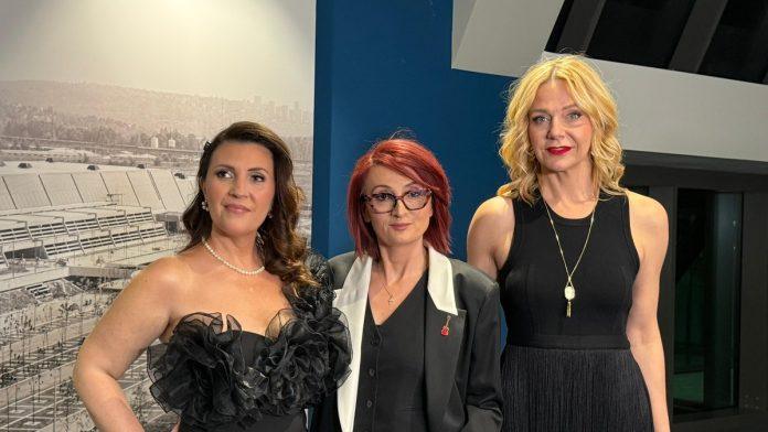 “napisana-je-pesma-prema-stihovima-angelininog-oca”-frajle-na-“koncertu-za-andele”:-“ne-znam-kako-cu-je-izvesti-veceras,-glas-mi-drhti”-(video)