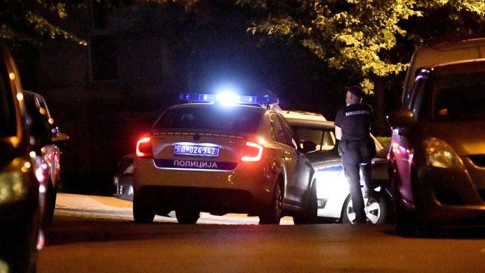 povreden-policajac-teska-saobracajna-nesreca-u-kraljevu:-vozac-automobilom-naletao-na-sluzbeni-motocikl
