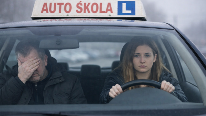 “posle-20-sekundi-za-volanom,-cujem-glas-iza-sebe-–-pali-ste!”:-beogradanka-podelila-ispovest-sa-polaganja-voznje,-a-onda-su-i-drugi-otvorili-dusu