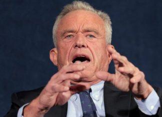 SAVEZNI SUD ODLUČIO: Blokirane izmene rasporeda dečije vakcinacije Roberta Kenedija Mlađeg savezni-sud-odlucio:-blokirane-izmene-rasporeda-decije-vakcinacije-roberta-kenedija-mladeg