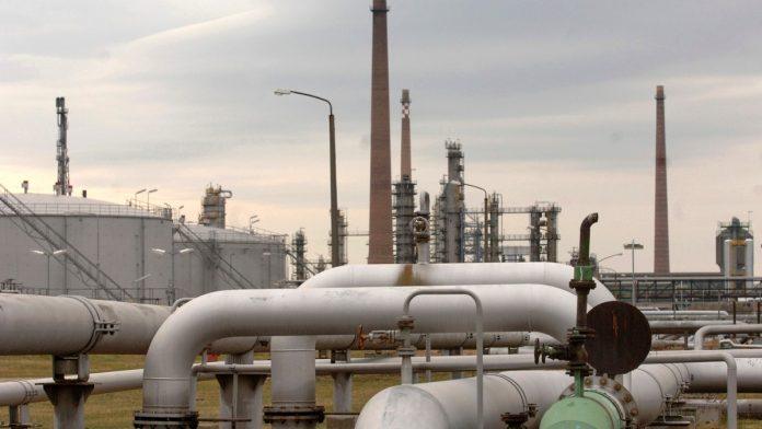 madarska-i-slovacka-planiraju-novi-naftovod-izmedu-bratislave-i-sazalombate