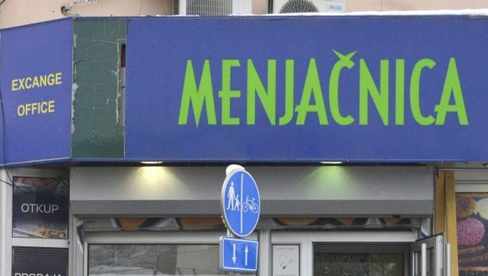 oglasila-se-nbs:-menjacima-i-dalje-rok-od-15-dana-za-povracaj