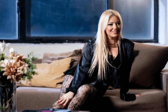 ivana-jordan-se-vratila-na-scenu!-dozivela-sok-na-snimanju-spota,-a-pesmu-joj-pisao-bivsi-ministar!-(video)