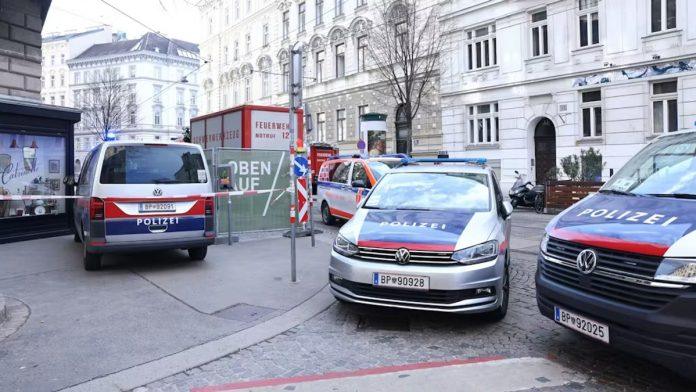 u-jezivoj-tragediji-stradao-i-novopazarac?!-novi-detalji-velike-nesrece-na-gradilistu-u-becu:-obrusila-se-skela,-vise-radnika-ostalo-zatrpano-pod-rusevinama!