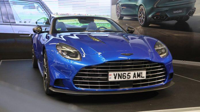 luksuz-na-tockovima!-ovo-je-najskuplji-automobil-na-sajmu-u-beogradu:-“tezak”-je-neverovatnih-pola-miliona-evra-i-to-bez-opreme-(foto/video)