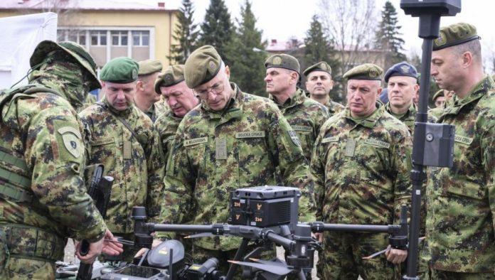 vojska-srbije-nastavlja-sa-nabavkom-naoruzanja-i-opreme:-nacelnik-generalstaba-obisao-jedinice-u-kraljevu