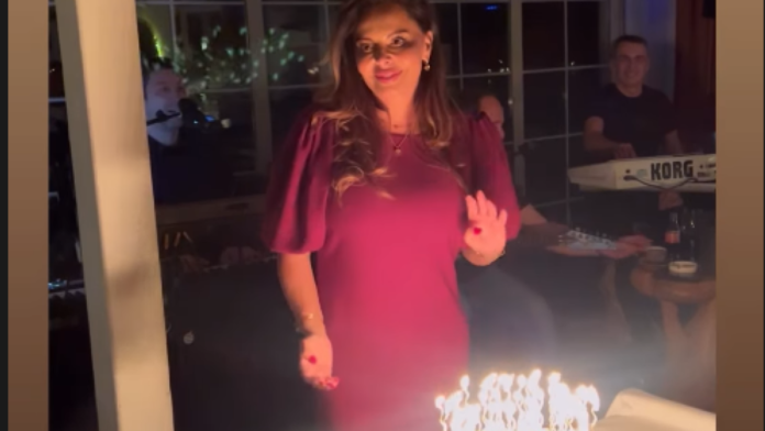 “zaljubljen-u-tebe”-lukas-napravio-lom-na-rodendanu-kod-bivse-zene!-sonja-vuksanovic-slavila-do-jutra,-sve-se-orilo-–-isplivali-snimci-sa-intimnog-slavlja