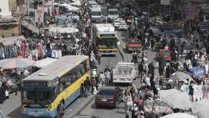 egipat-uvodi-hitne-mere-zbog-naglog-rasta-troskova:-vlada-naredila-zatvaranje-prodavnica,-trznih-centara-i-restorana