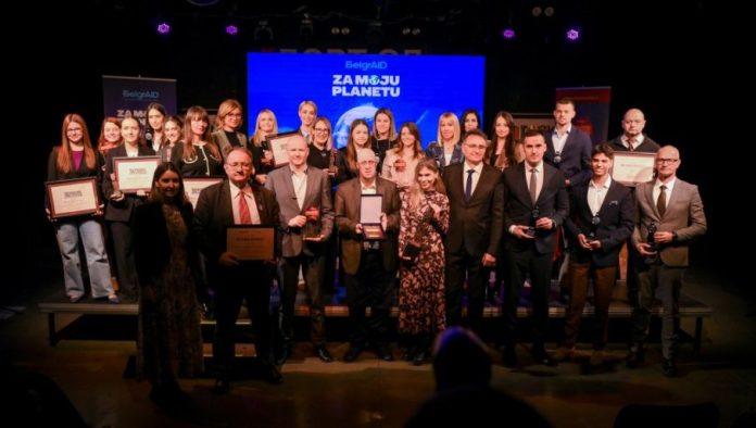 potrosaci-izabrali:-“dunav-osiguranje”-najbolji-domaci-brend-u-kategoriji-osiguranja