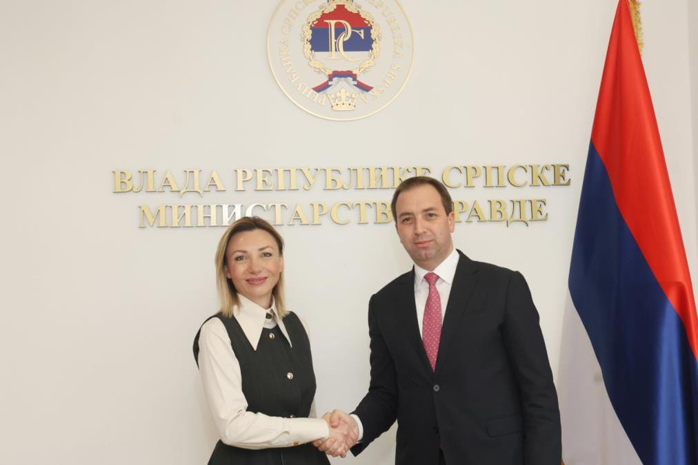 selak-i-macura:-saradnja-srpske-i-srbije-vazna-za-unapredenje-prava-i-sigurnosti-zena selak-i-macura:-saradnja-srpske-i-srbije-vazna-za-unapredenje-prava-i-sigurnosti-zena