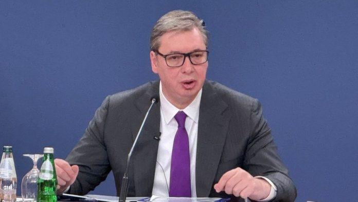 vucic-podelio-odlicne-vesti-za-ovu-grupu-gradana:-ponovo-ce-moci-da-ostvare-pravo-na-deciji-dodatak