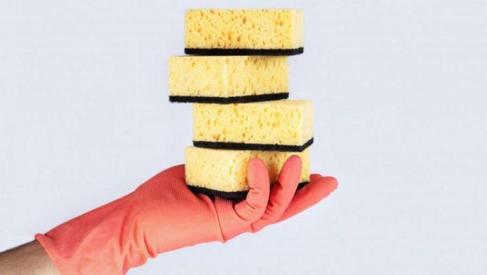 sredstvo-za-ciscenje-kade-koje-ce-domacice-obozavati:-do-savrsene-beline-sa-samo-2-sastojka-koja-sigurno-imate-kod-kuce