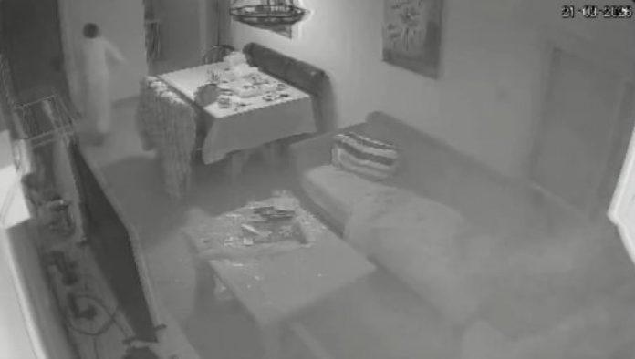 sok-za-izrael:-iranska-raketa-probila-odbranu-i-pala-kod-dimone,-desetine-povredenih-(video)