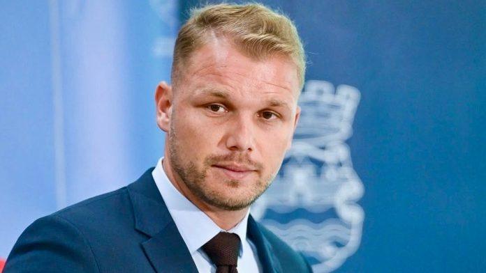 (foto)-stanivukovic-ponovo-zadrzan-i-pretresen-na-granici-sa-hrvatskom:-“sto-je-pritisak-veci-–-ja-sam-mirniji”