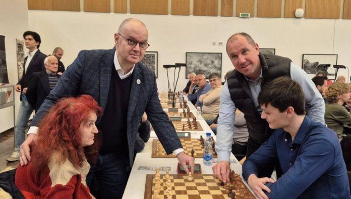sahovski-spektakl-u-nisu-na-„trofeju-nisa-2026“:-vise-od-350-takmicara