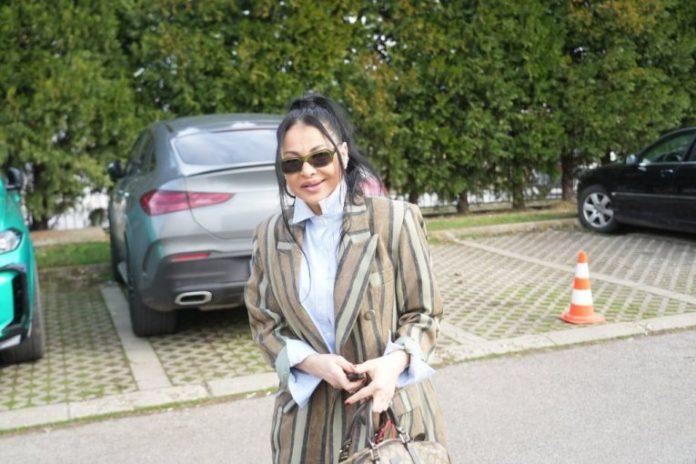 drama-u-porodicnom-domu-nase-pevacice:-zbog-loseg-stanja-morala-da-otkaze-nastup-–-odmah-objavljeno-saopstenje!