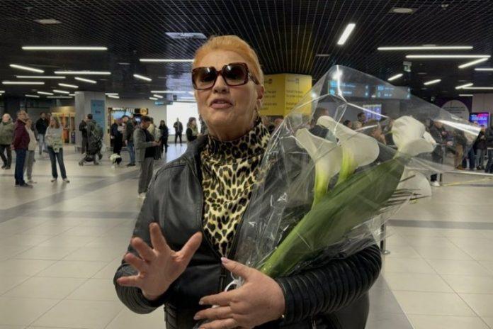 “mnogo-mi-je-zao,-cula-sam…”-cana-se-slomila-na-vesti-o-zorici-brunclik,-evo-da-li-je-pozvala-kemisa!-(video)