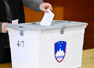 Покрет Слобода води на изборима у Словенији, тесна разлика са СДС, Голоб најавио тешке преговоре Покрет-Слобода-води-на-изборима-у-Словенији,-тесна-разлика-са-СДС,-Голоб-најавио-тешке-преговоре