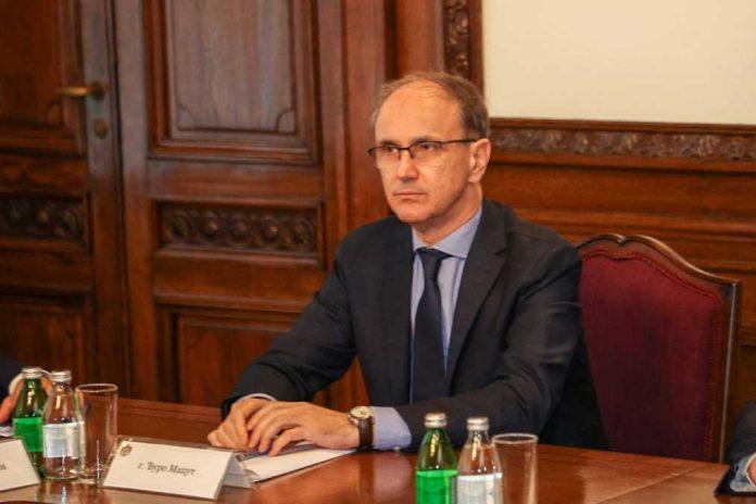 sednica-saveta-za-nacionalne-manjine-u-palati-srbija:-predsedava-premijer-duro-macut