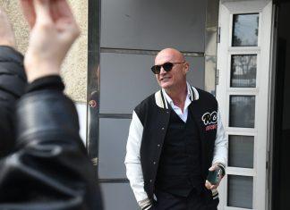 (VIDEO) “NE PRIVLAČE ME PEVAČICE, VOLIM OBRAZOVANE ŽENE” Mili ljubi 10 godina mlađu bombu, a sad šokirao: “Ne prija mi njihov način razmišljanja” (video)-“ne-privlace-me-pevacice,-volim-obrazovane-zene”-mili-ljubi-10-godina-mladu-bombu,-a-sad-sokirao:-“ne-prija-mi-njihov-nacin-razmisljanja”