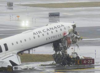 “AVION SE SRUŠIO, SVI SU POLETELI” Sara otkrila detalje neviđene nesreće u Njujorku, kontrolor leta priznao KOBNU GREŠKU: “Zabrljao sam” (FOTO, VIDEO) “avion-se-srusio,-svi-su-poleteli”-sara-otkrila-detalje-nevidene-nesrece-u-njujorku,-kontrolor-leta-priznao-kobnu-gresku:-“zabrljao-sam”-(foto,-video)