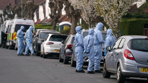 Лондон:-Јединице-за-борбу-против-тероризма-преузеле-истрагу-напада-на-возила-јеврејске-хитне-службе