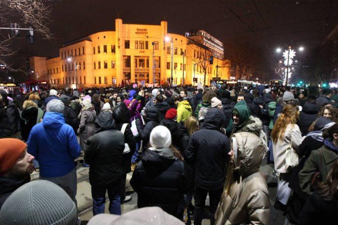 medusobni-obracuni-blokadera-i-klinc-sa-opozicijom-postali-svakodnevnica-jasno-je-da-su-svade-njihov-jedini-politicki-program:-napada-ko-koga-stigne!
