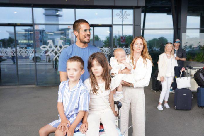 najlepsi-prizor-koji-cete-videti-danas:-trostruko-slavlje-kod-bojane-barovic-i-nikole-rokvica!-(foto)