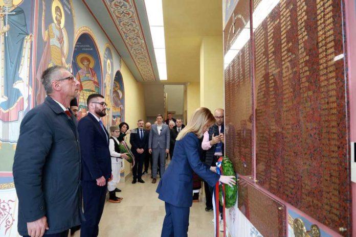 ministarka-durdevic-stamenkovski-u-hramu-svetog-vasilija-ostroskog-u-nisu:-srbija-nikada-nece-odustati-od-slobode,-mira-i-nezavisnosti