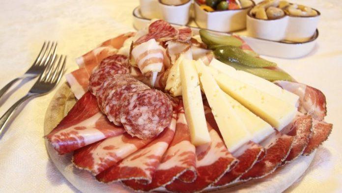 vazno-je-da-znate:-gde-nikada-ne-bi-trebalo-kupovati-sunku