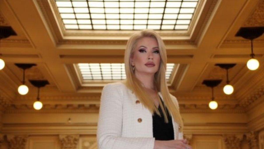 sandra-bozic-odgovorila-tepicevoj:-cini-se-da-bi-marinikin-predlog-mogao-da-podrzi-svako-osim-dilasa sandra-bozic-odgovorila-tepicevoj:-cini-se-da-bi-marinikin-predlog-mogao-da-podrzi-svako-osim-dilasa