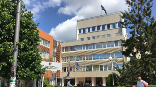 Суд-у-Приштини-поништио-одлуку-Вјосе-Османи-о-распуштању-скупштине-и-расписивању-избора Суд-у-Приштини-поништио-одлуку-Вјосе-Османи-о-распуштању-скупштине-и-расписивању-избора