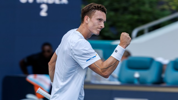 Ландалусе-није-могао-до-још-једне-сензације,-Лехечка-у-полуфиналу-Мајамија Ландалусе-није-могао-до-још-једне-сензације,-Лехечка-у-полуфиналу-Мајамија