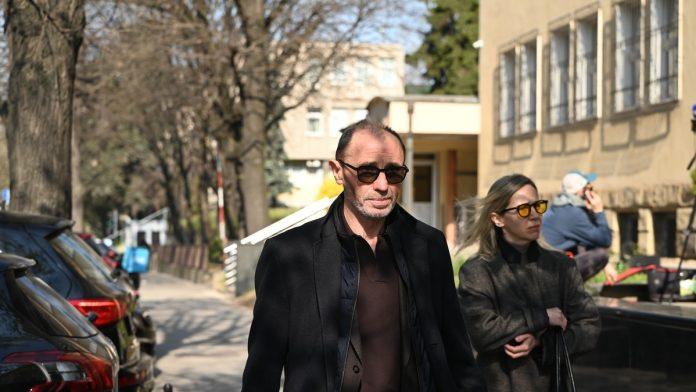 “nagovaraju-dete-da-daje-lazne-iskaze,-to-je-krivicno-delo”-oglasio-se-otac-angeline-acimovic-nakon-sudenja-kecmanovicima:-“sve-je-priznao-i-objasnio”