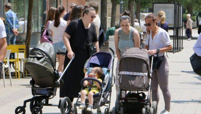 dobre-vesti:-vlada-usvojila-uredbu-o-povecanju-cenzusa-za-decji-dodatak