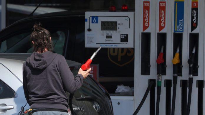 ovim-benzinskim-pumpama-zabranjeno-da-povecavaju-cene-kako-hoce!-bundestag-propisao-stroge-mere,-kazne-i-do-100.00-evra