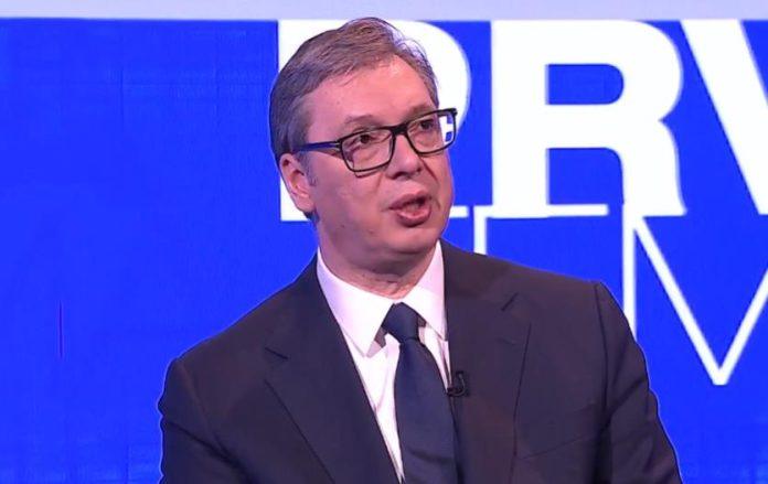 “svima-je-jasno-ko-je-to-izazvao”-vucic-o-incidentu-u-kuli:-“dosli-su-da-uniste-bilborde-sns,-svoje-nemaju-jer-pare-trpaju-sebi-u-dzep”