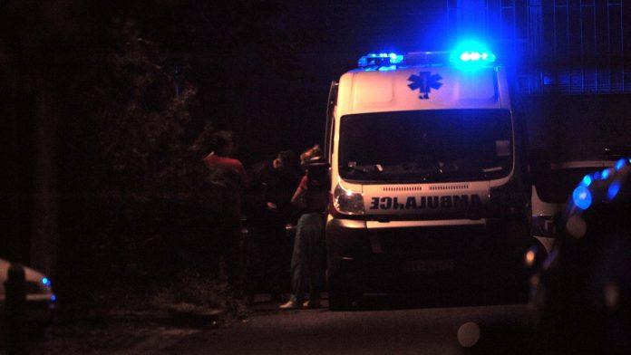 (video)-kolima-sleteo-s-puta-tragedija-na-jabuckom-putu:-poginuo-muskarac,-vozilo-smrskano