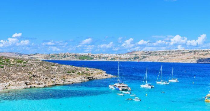 putovanje-kroz-vreme:-od-misticne-mdine-do-kristalne-plave-lagune