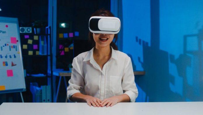 ljubav-na-prvi-klik:-kineskinja-se-zaljubila-u-ai-generisani-lik-,-pa-mu-pisala-ljubavna-pisma