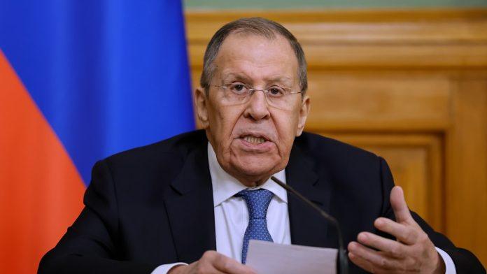 lavrov-razgovarao-sa-arakcijem-o-opcijama-za-diplomatsko-resenje-sukoba-u-iranu