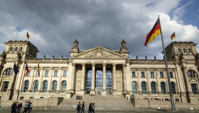 vlada-nemacke-trazi-vise-rada:-radnici-pod-pritiskom,-a-i-bogati-na-udaru