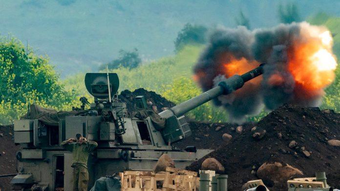 huti-ponovo-lansiraju-rakete,-rat-se-preliva-na-jos-jednu-zemlju!-najveci-nosac-aviona-uplovio-u-split,-na-meti-napada-bio-i-predsednik-ove-drzave-(foto,-video)