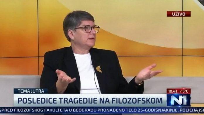 bivsa-rektorka-pumpala-“studente”-godinu-i-po-dana,-a-sad-im-porucuje:-sami-ste-krivi-za-smrt-svoje-koleginice!