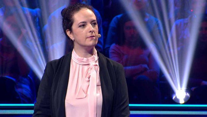 beogradanka-marija-dosla-u-“superpoteru”-da-upozna-tragaca-i-zabavi-se-–-a-otisla-kuci-sa-milion-dinara-(foto)