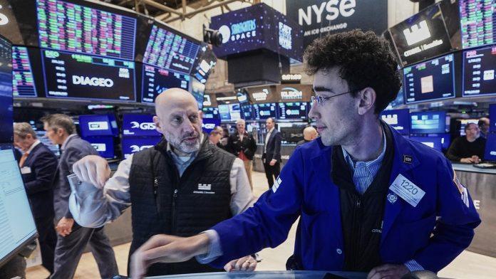 pad-indeksa-na-svetskim-trzistima:-nafta-skuplja,-inflacija-ponovo-u-fokusu