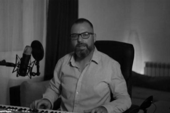 umro-muzicar-koji-je-saradivao-sa-karleusom-i-dzejom!