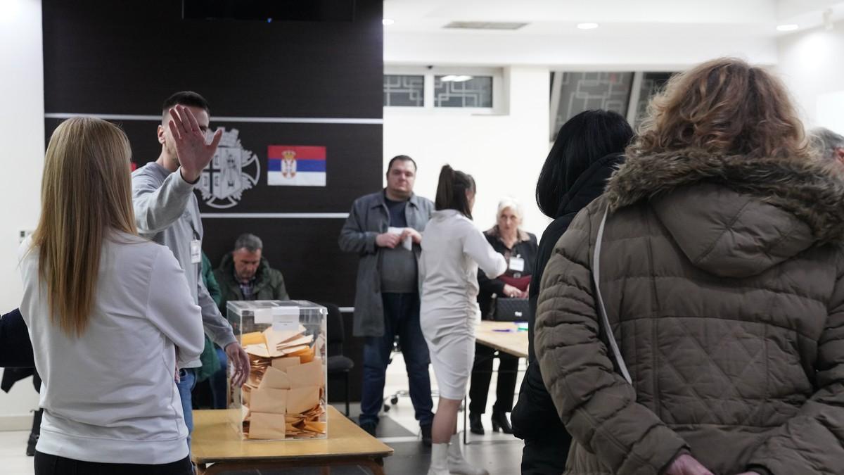 izasli-prvi-rezultati-izbora-u-kladovu:-sns-osvojila-ubedljivu-pobedu,-oglasili-se-iz-njihovog-staba izasli-prvi-rezultati-izbora-u-kladovu:-sns-osvojila-ubedljivu-pobedu,-oglasili-se-iz-njihovog-staba