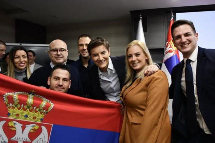 posle-teskog-dana-–-jasna-poruka-naroda!-milos-vucevic-se-oglasio-posle-pobeda-u-svih-10-gradova-i-opstina