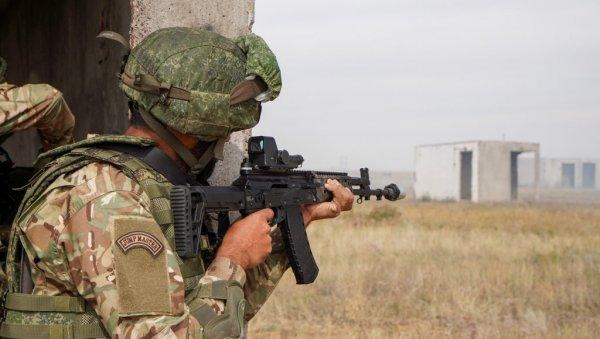 pucnjava-na-granici,-zena-i-deca-medu-ranjenima:-sukobi-eskalirali-usred-kljucnih-pregovora-avganistana-i-pakistana pucnjava-na-granici,-zena-i-deca-medu-ranjenima:-sukobi-eskalirali-usred-kljucnih-pregovora-avganistana-i-pakistana